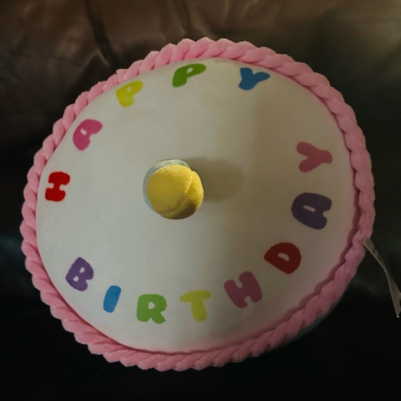 Birthday Cake Smoochy Pal (squishmallow) - Picture 2 of 5